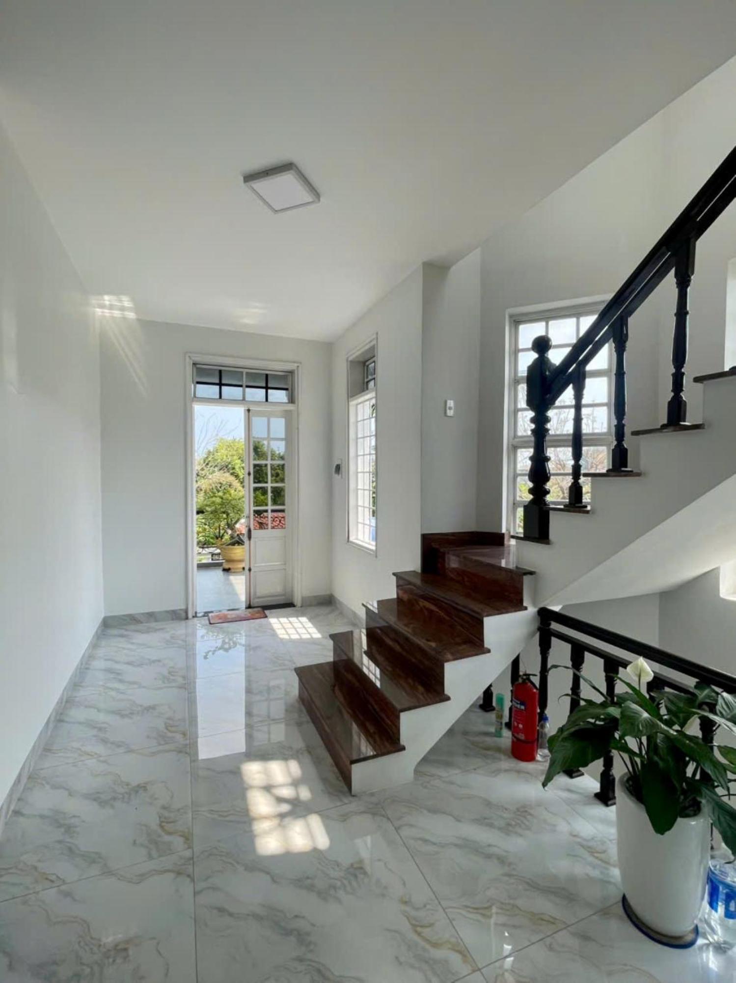 Nhat Long Homestay Hue Buitenkant foto
