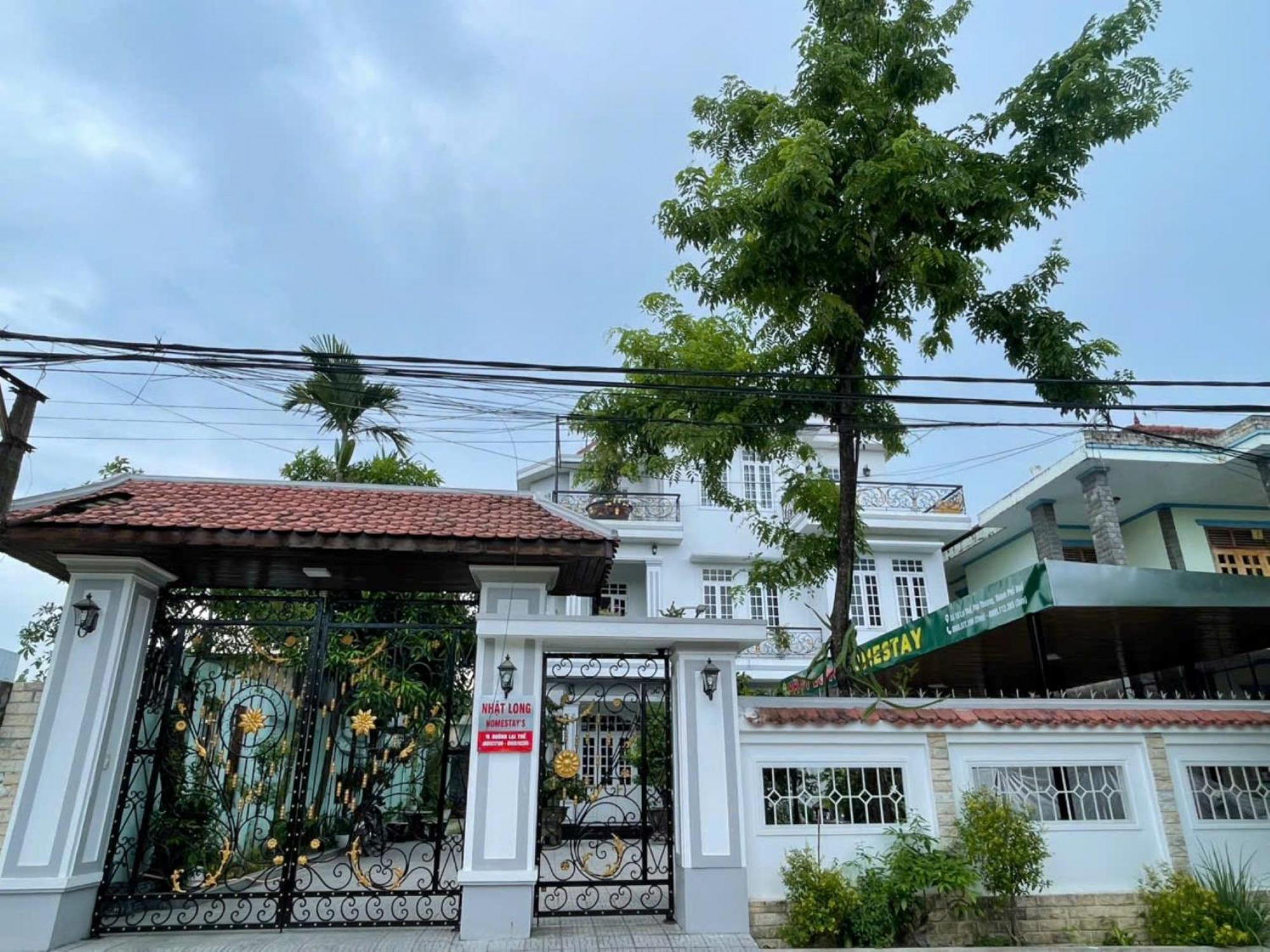Nhat Long Homestay Hue Buitenkant foto