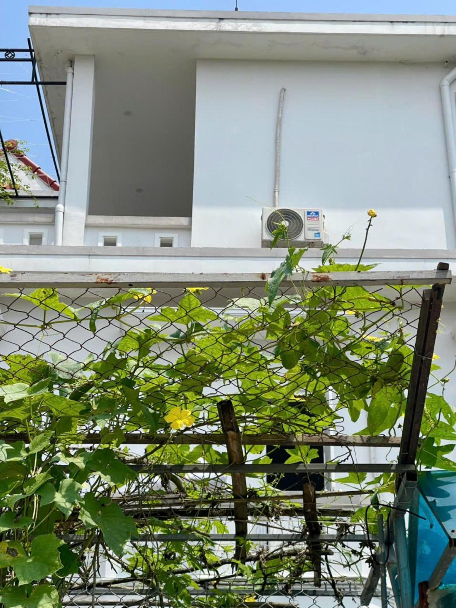 Nhat Long Homestay Hue Buitenkant foto